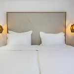 Apart-hotel The Hill
