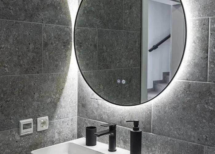 Aparthotel The Hill *